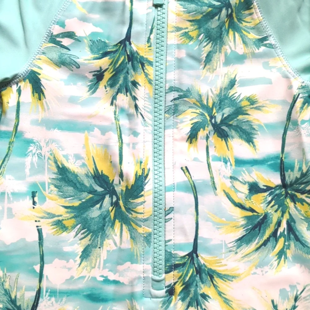 EUC 18-24M Old Navy Zip Front Long Sleeve Rash Guard Swimsuit 🌴 Tropical Palm